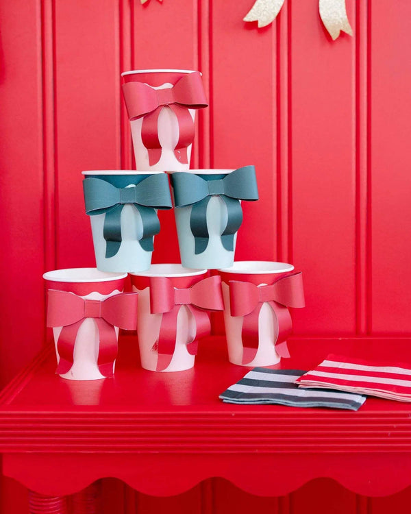 My Mind’s Eye - BOW1107 - Red and Pink Bow Paper Cups - The Disco Edit