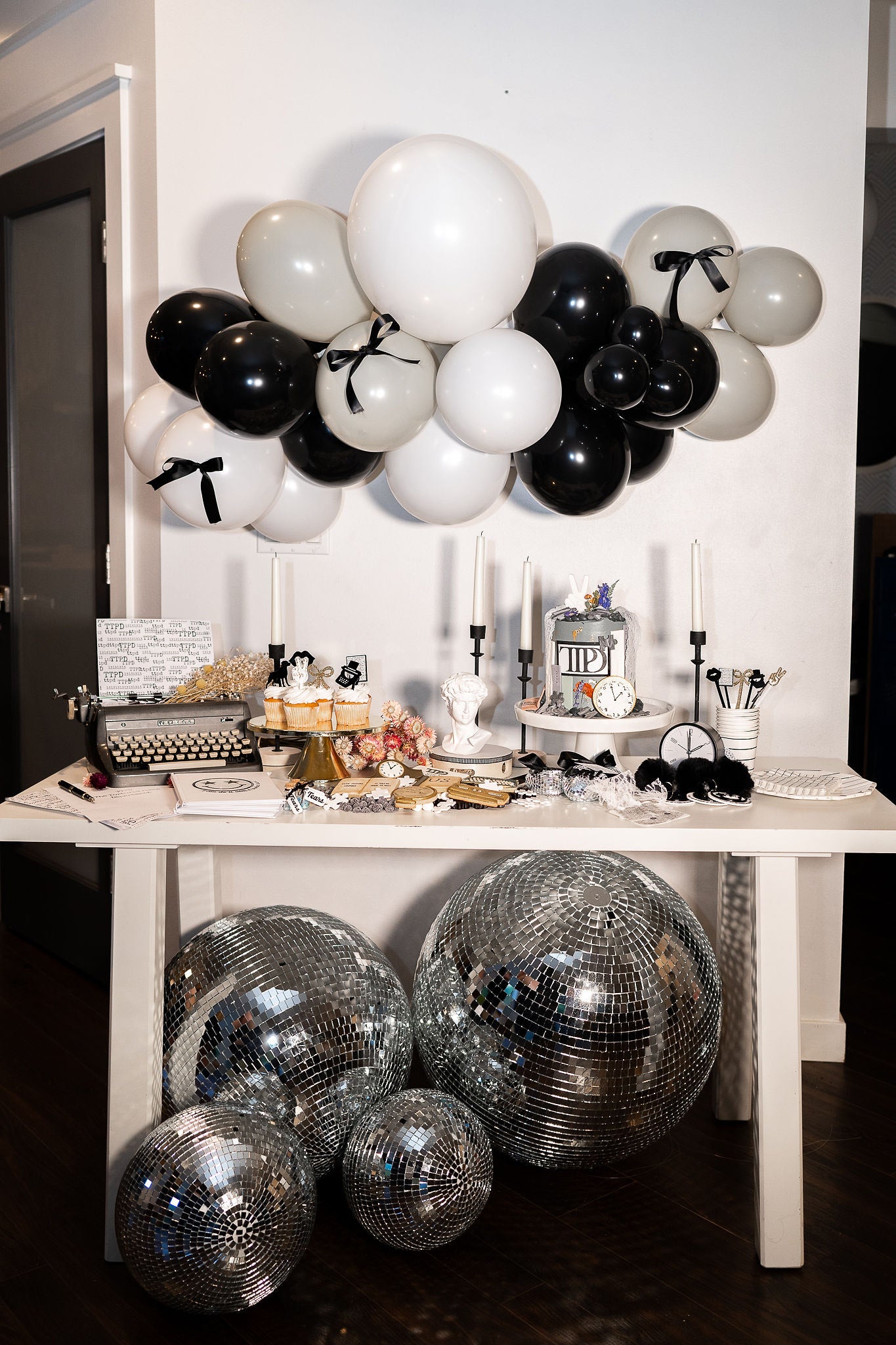 Taylor Swift TTPD Inspired DIY Balloon Garland Kit - The Disco Edit