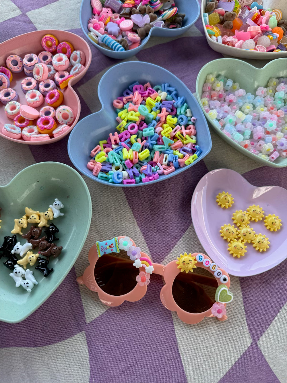 DIY Sunglasses Charm Bar