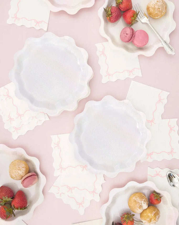 Bow Party Duo - set of 25 plates + napkins - The Disco Edit