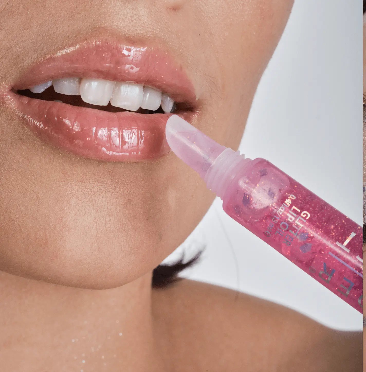 Lavender Stardust - Glitter Lip Oil Cosmic Crush - The Disco Edit